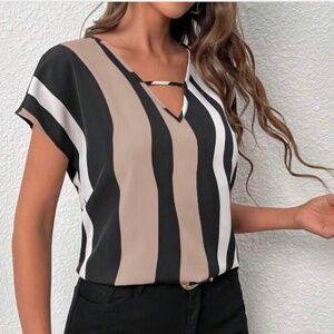 Ladies' Contrast Stripe Hollow Out Shirt